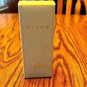 NIB BYROE Peach Kombucha Purifying Clay Mask 2.82 oz